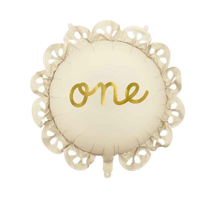 Foil balloon with ruffle One