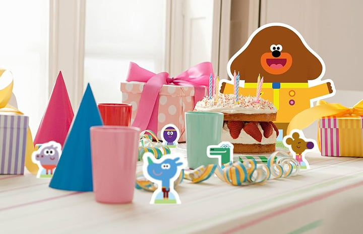 Hey Duggee & Squirrel Club Table Toppers Decorating Kit